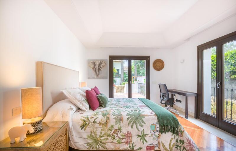 6 Schlafzimmer Villa zu verkaufen