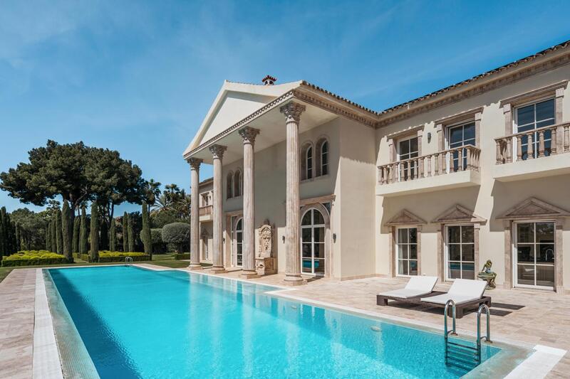 Villa for sale in Marbella, Málaga