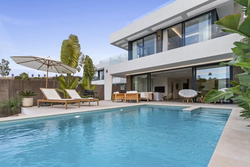 6 Schlafzimmer Villa zu verkaufen
