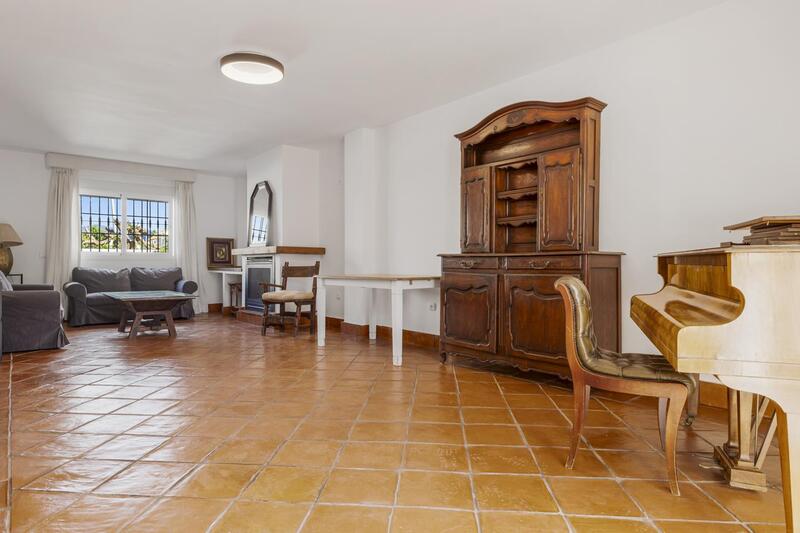 4 bedroom Villa for sale