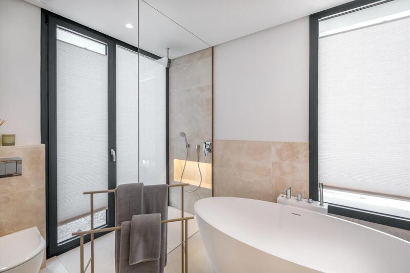 6 Cuarto Villa en venta