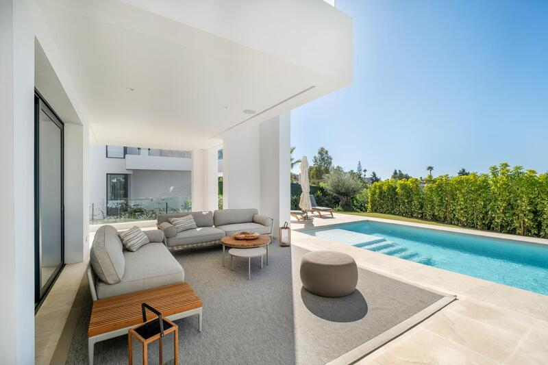 6 Cuarto Villa en venta