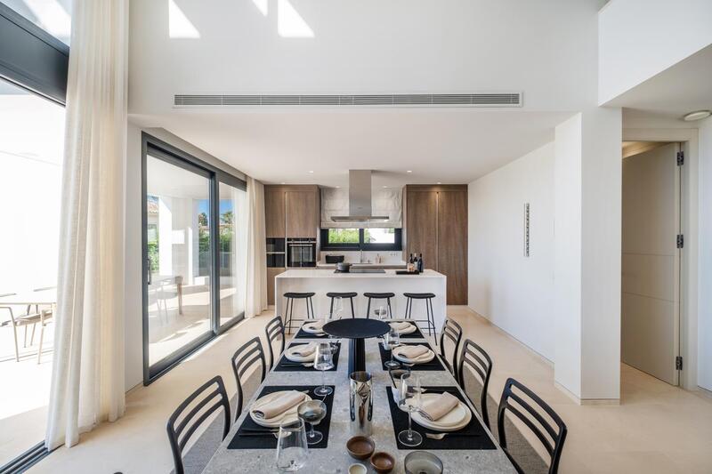 6 Cuarto Villa en venta