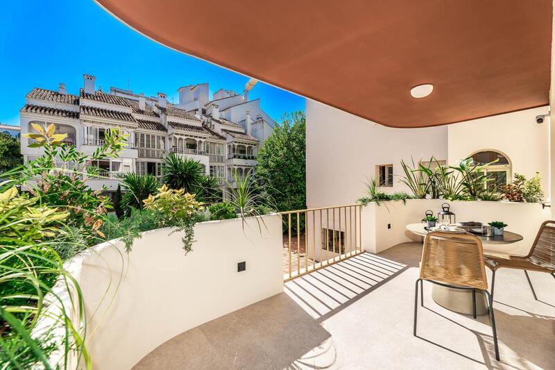 Apartment for sale in Marbella, Málaga