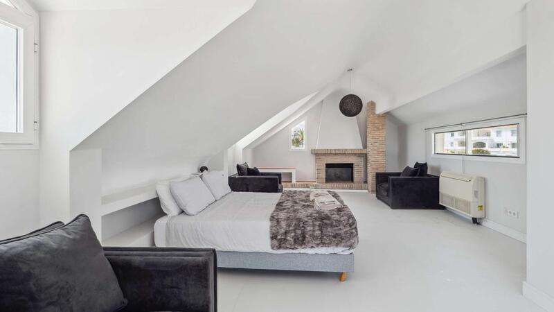 8 Cuarto Villa en venta