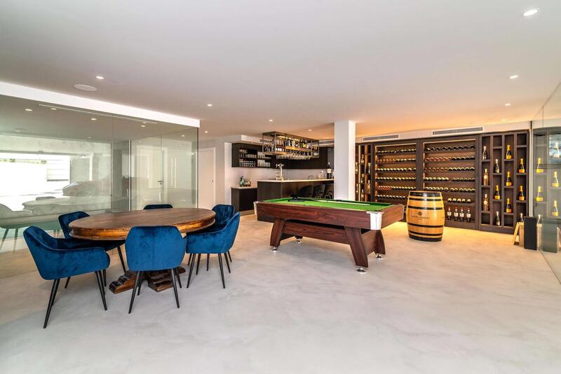 8 Cuarto Villa en venta