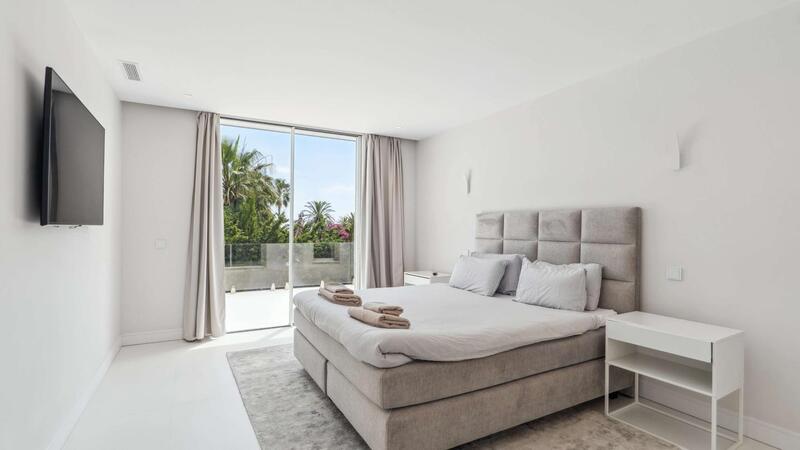 8 Cuarto Villa en venta