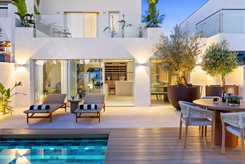 Villa zu verkaufen in Marbella, Málaga