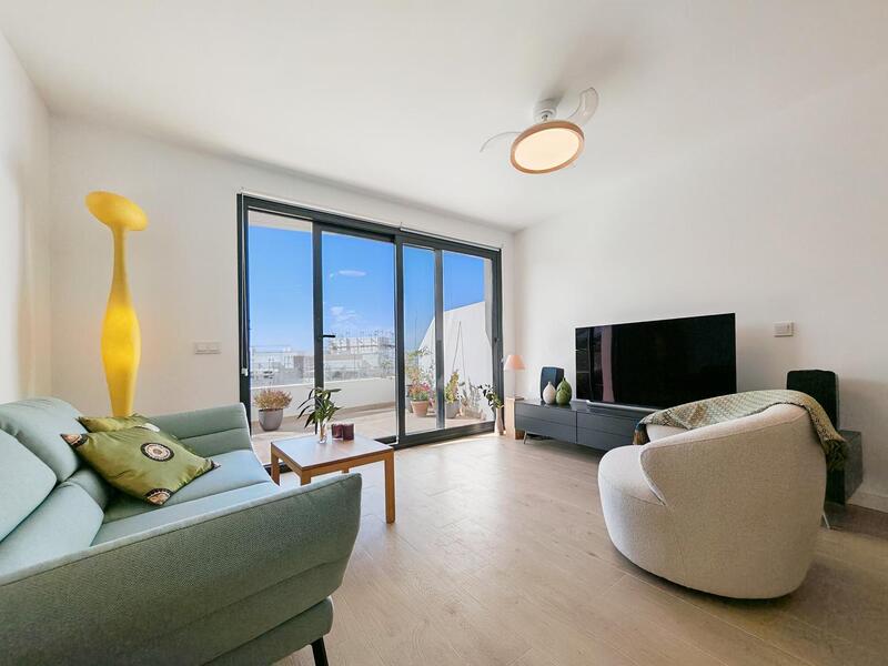 2 bedroom Apartment for sale