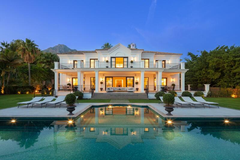 Villa for sale in Marbella, Málaga