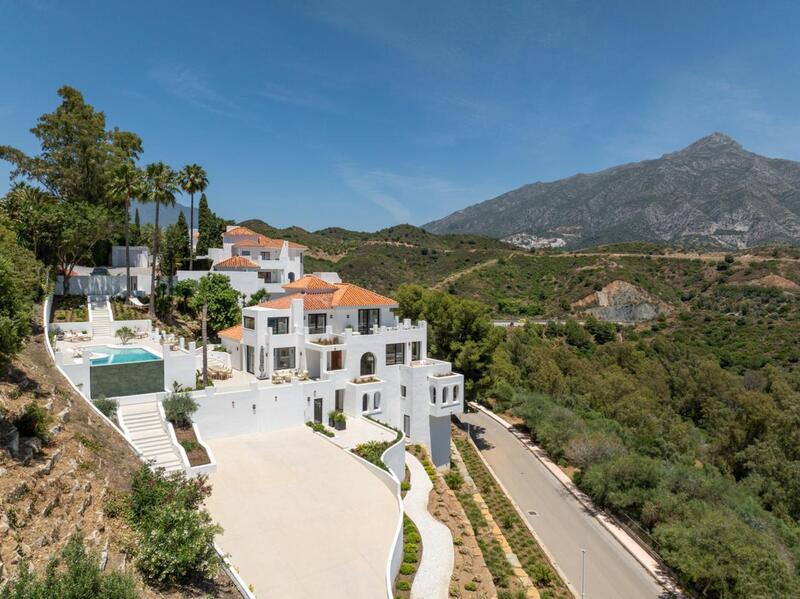 Villa zu verkaufen in Marbella, Málaga