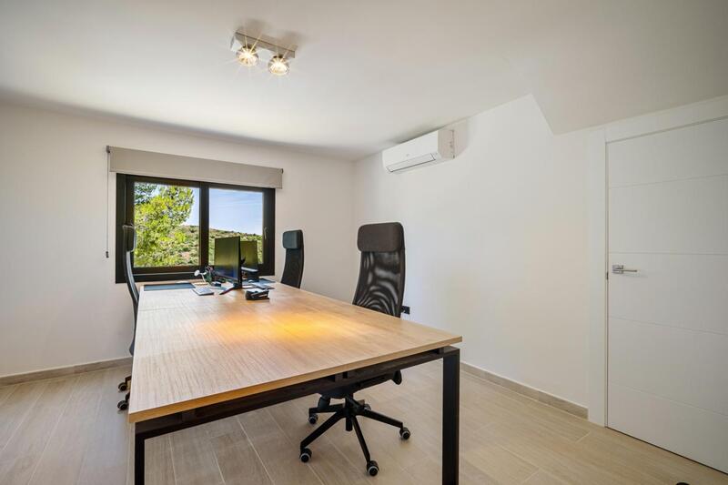 5 slaapkamer Villa Te koop