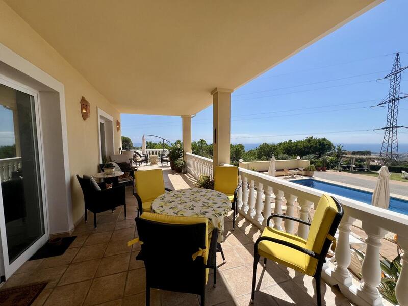 8 bedroom Country House for sale