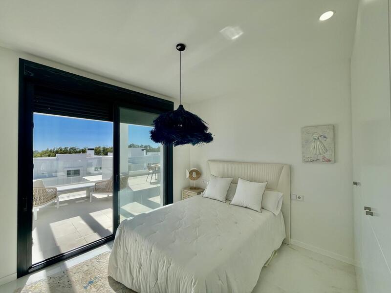 3 bedroom Apartment for sale