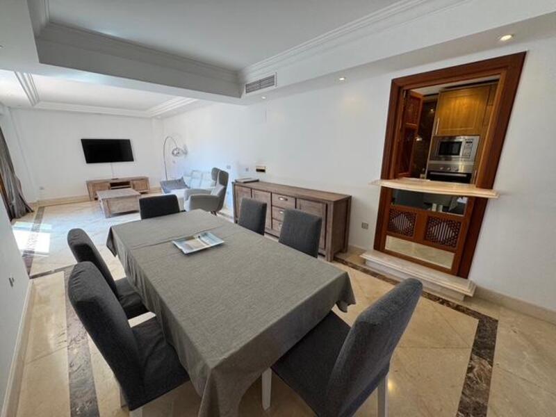 2 slaapkamer Appartement Te koop