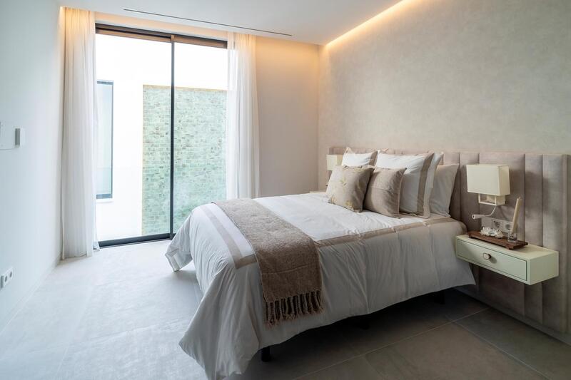 6 bedroom Villa for sale