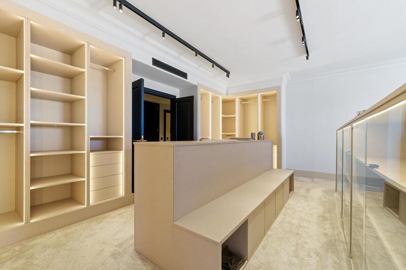 4 bedroom Apartment for sale