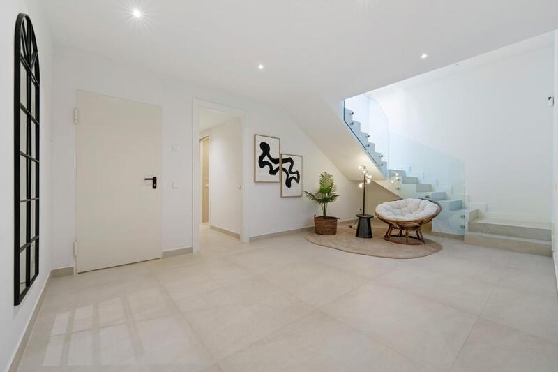 6 Cuarto Villa en venta