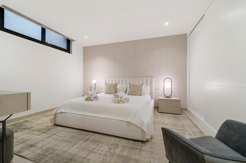 6 Cuarto Villa en venta