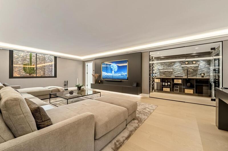 5 bedroom Villa for sale