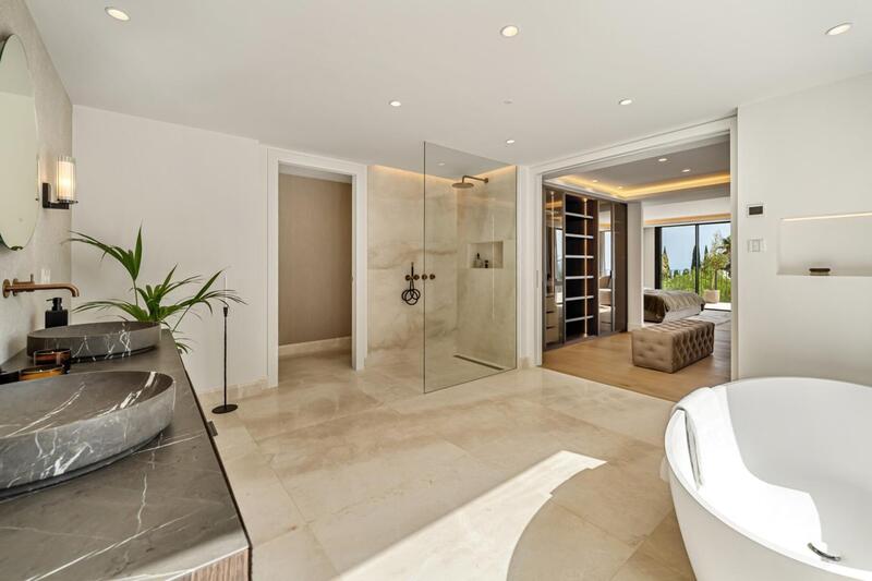 5 bedroom Villa for sale