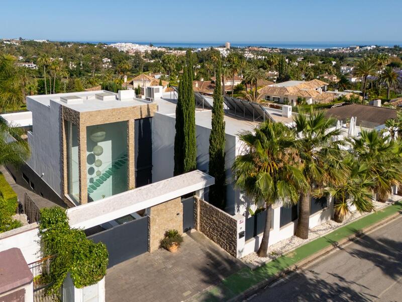 Villa en venta en Marbella, Málaga