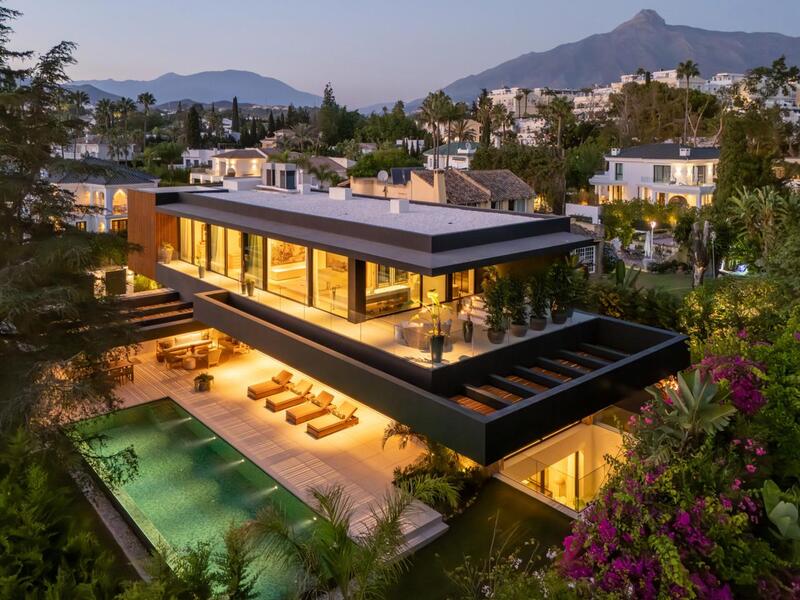 Villa en venta en Marbella, Málaga