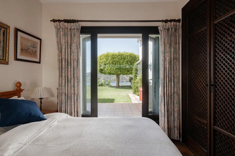 6 bedroom Country House for sale