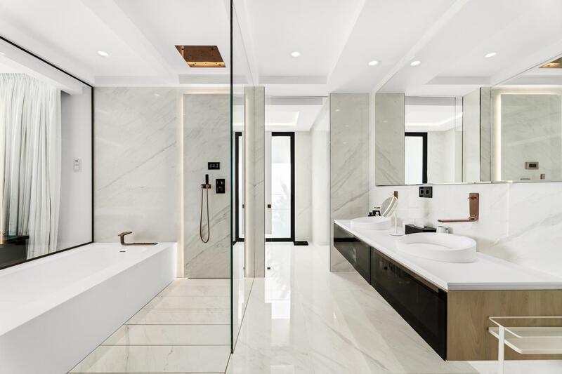 4 bedroom Apartment for sale