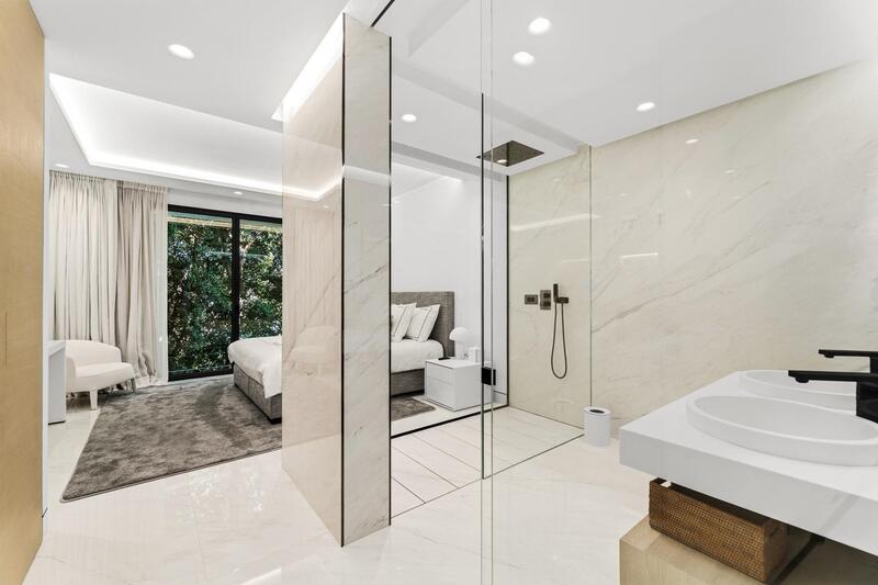 4 bedroom Apartment for sale