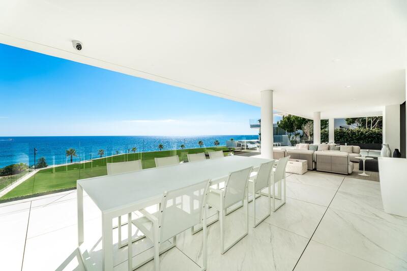 4 bedroom Apartment for sale