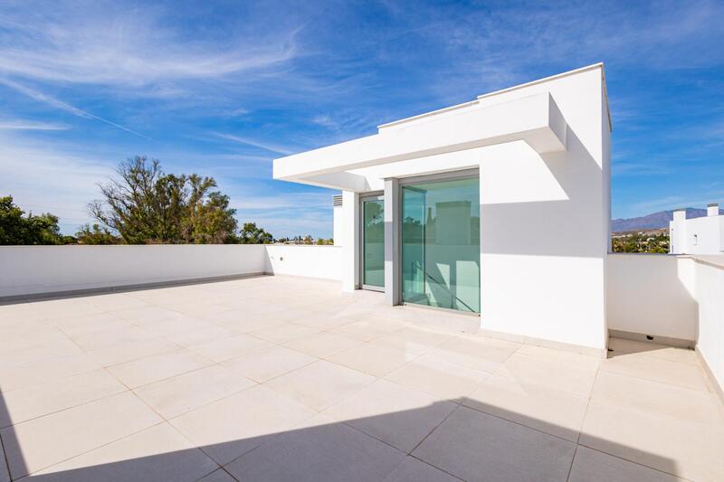 3 Cuarto Villa en venta