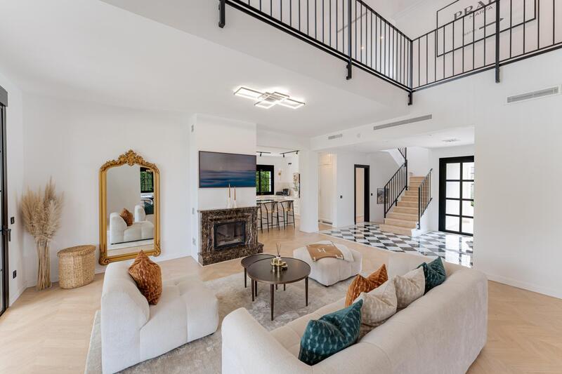 Villa en venta en Estepona, Málaga