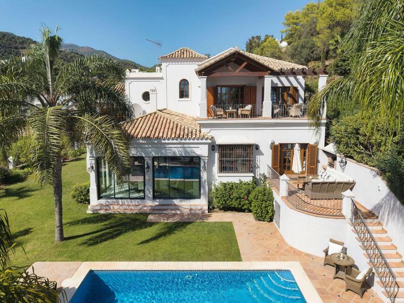 4 Schlafzimmer Villa zu verkaufen 4 Schlafzimmer Villa zu verkaufen