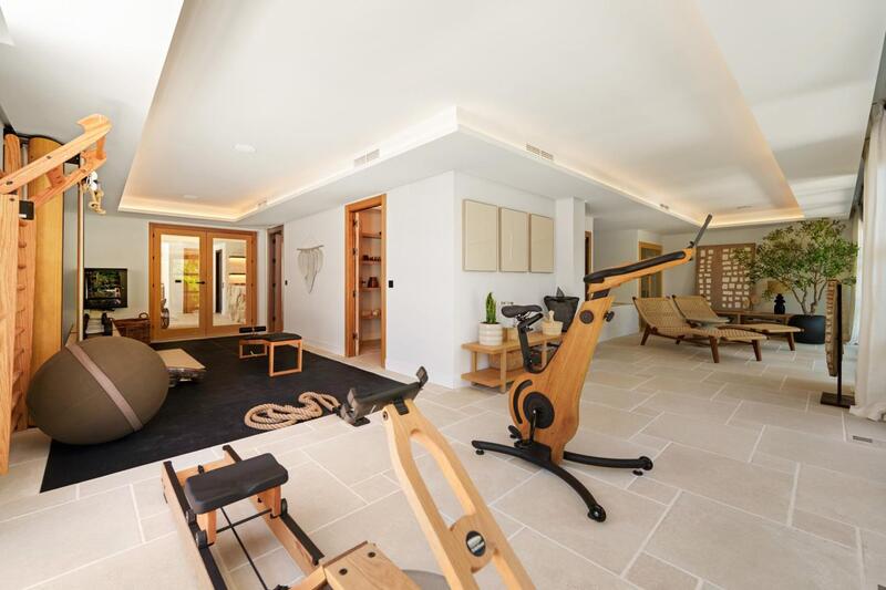 6 bedroom Villa for sale 6 bedroom Villa for sale