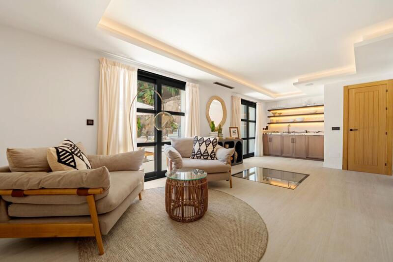 6 bedroom Villa for sale 6 bedroom Villa for sale