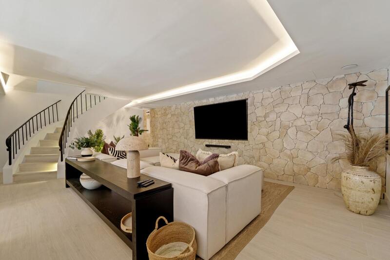 6 bedroom Villa for sale 6 bedroom Villa for sale