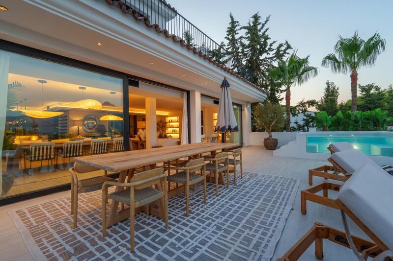 6 bedroom Villa for sale 6 bedroom Villa for sale