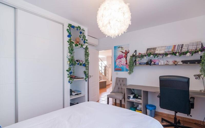 6 soverom Villa til salgs 6 soverom Villa til salgs