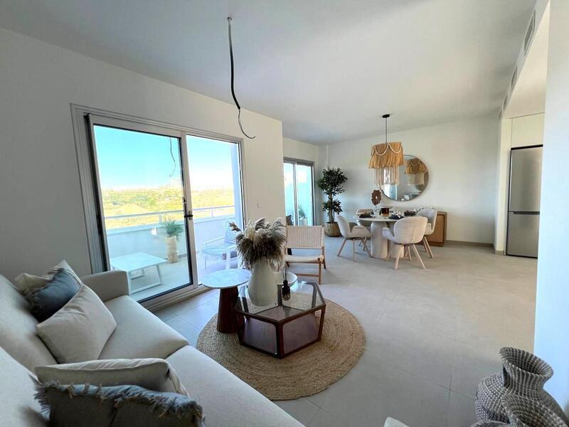 Villa en venta en Estepona, Málaga Villa en venta en Estepona, Málaga