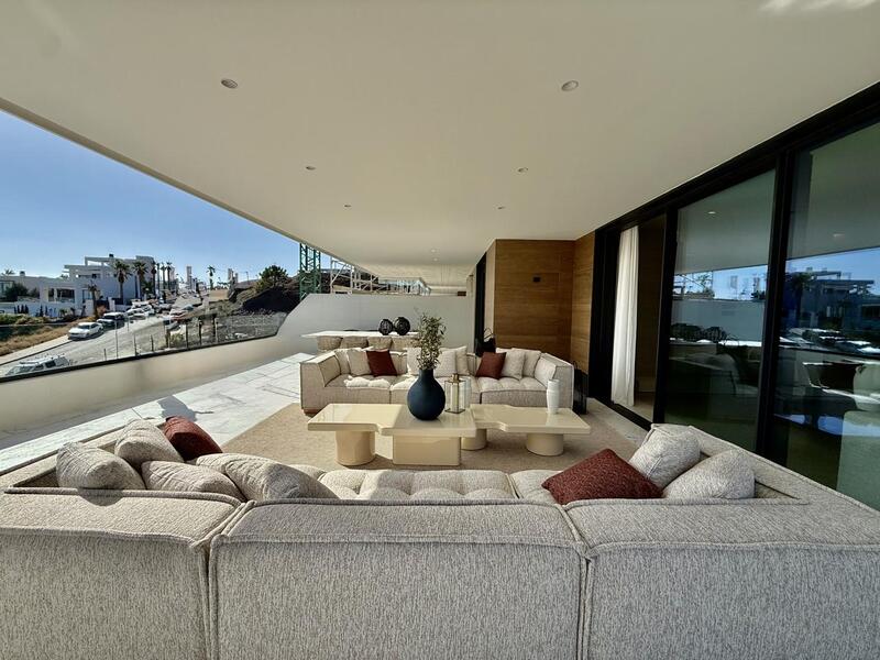 3 bedroom Apartment for sale