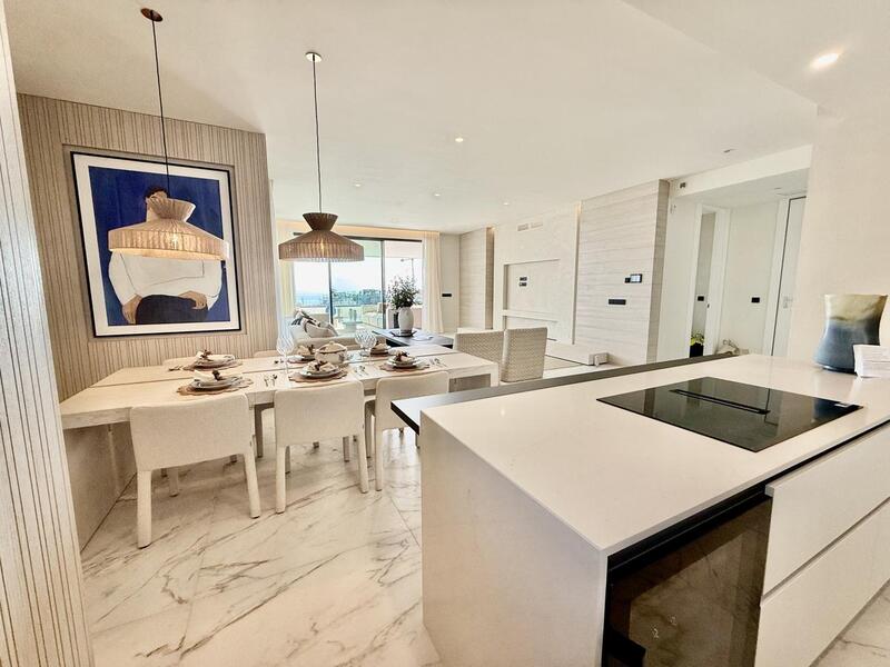 4 bedroom Apartment for sale