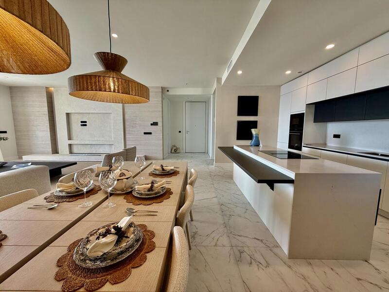 3 bedroom Apartment for sale