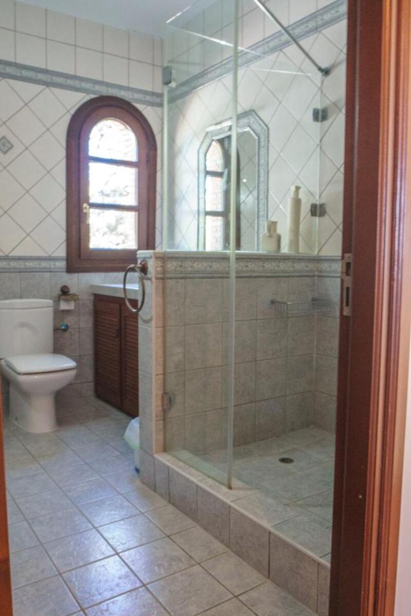 6 soverom Herregård til salgs