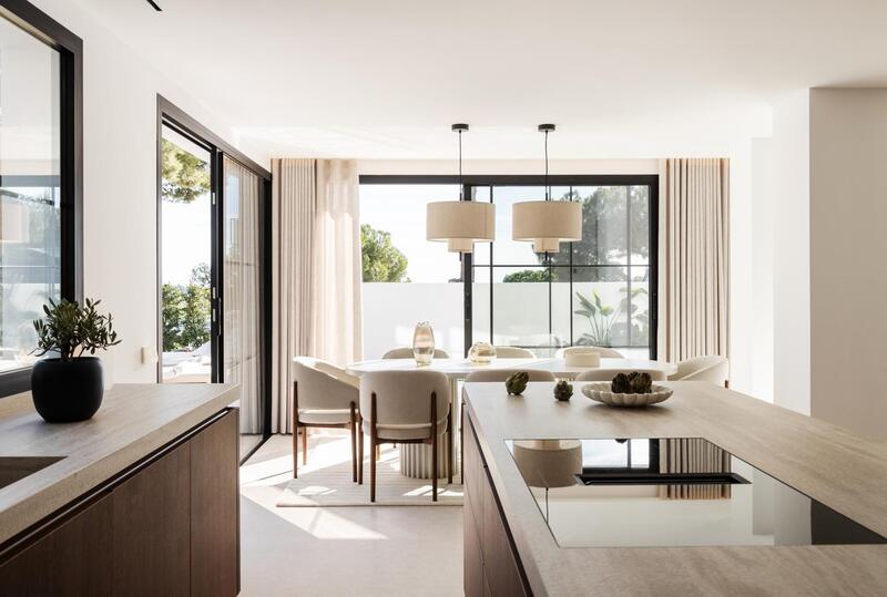 5 soverom Rekkehus til salgs 5 soverom Rekkehus til salgs