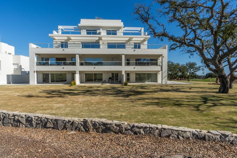 3 soverom Leilighet til salgs 3 soverom Leilighet til salgs