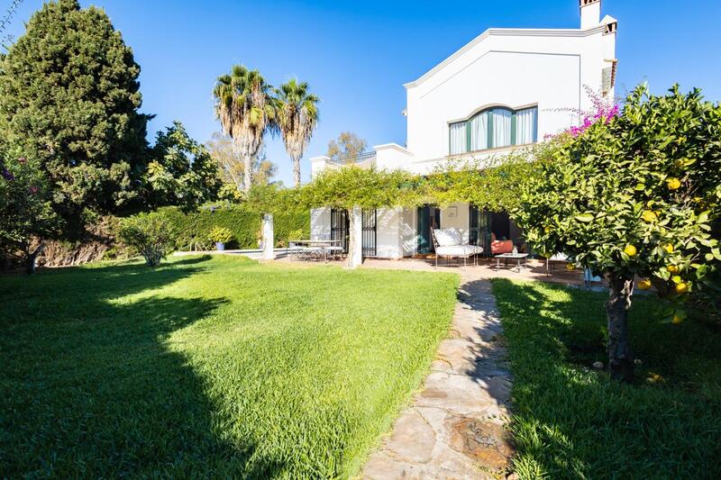 Villa for sale in Saladillo Benamara, Málaga