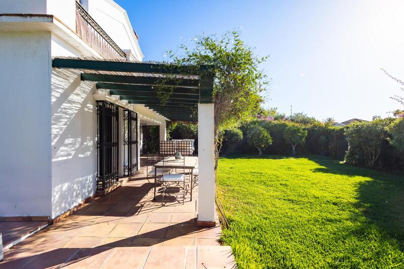4 Cuarto Villa en venta