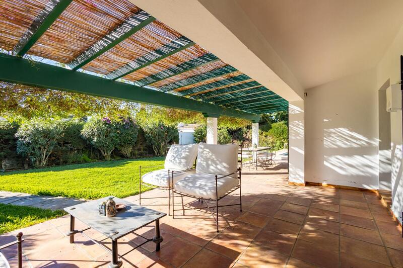 4 Cuarto Villa en venta