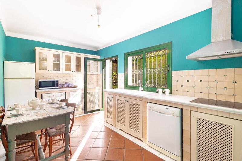 4 Cuarto Villa en venta